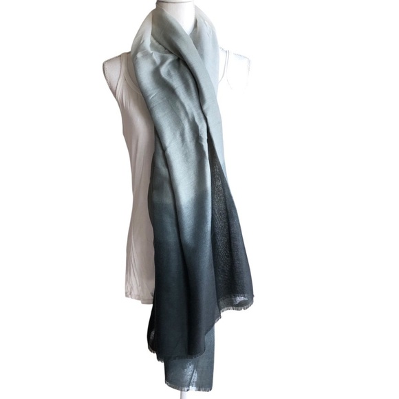 Cushnie | Accessories | Cushnies Grey Horizon Ombre Scarf  Cushnie CarlyGradient Gray Ombre Scarf